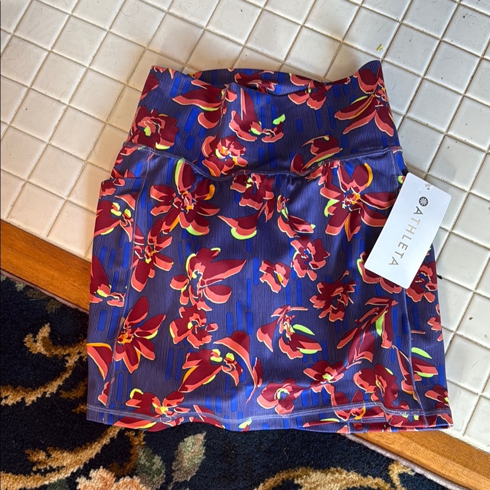 Athleta Salutation 16 1/2 floral skort- NWT retail 79